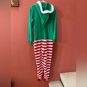 Elf fleece one piece zipper pj. Adult small. Pockets. In excellent condition.